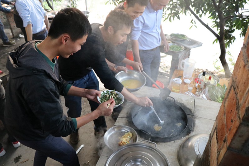 永明光伏農家樂集體活動